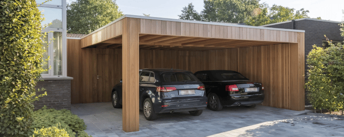 Een carport van hout bouwen.